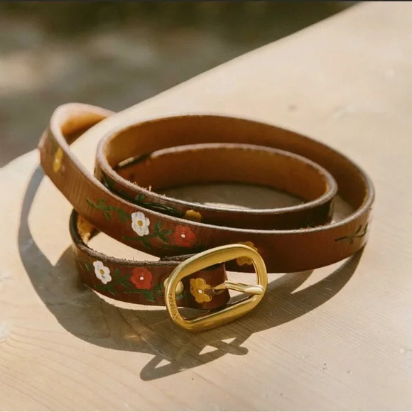 ISO In Search Of Doen Felix belt in brown and black in XS The Making of the Felix Belt | DÔEN main image 3